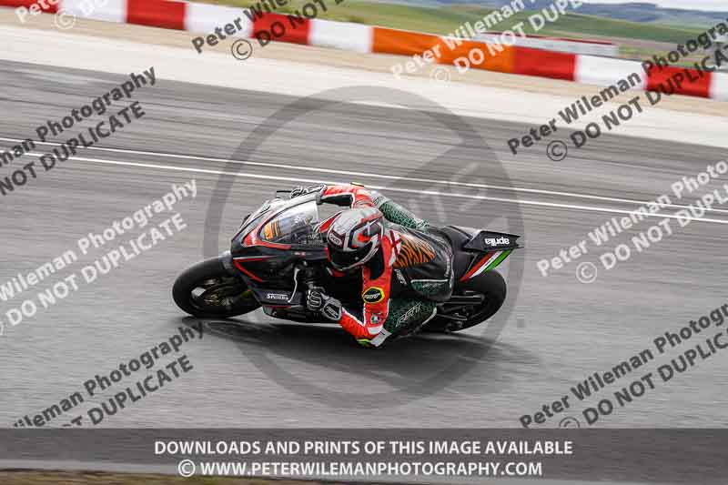 cadwell no limits trackday;cadwell park;cadwell park photographs;cadwell trackday photographs;enduro digital images;event digital images;eventdigitalimages;navarra;no limits trackdays;peter wileman photography;racing digital images;trackday digital images;trackday photos